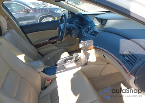 2011 Honda Accord 2.4 Ex-L from USA, damaged, VIN 1HGCP2F87BA050765